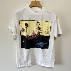 Vintage Eagles Hell Freezes Over Tour Shirt L White Hotel California Concert 90s